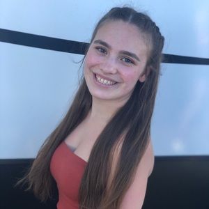 Meet your Posher, Jillian